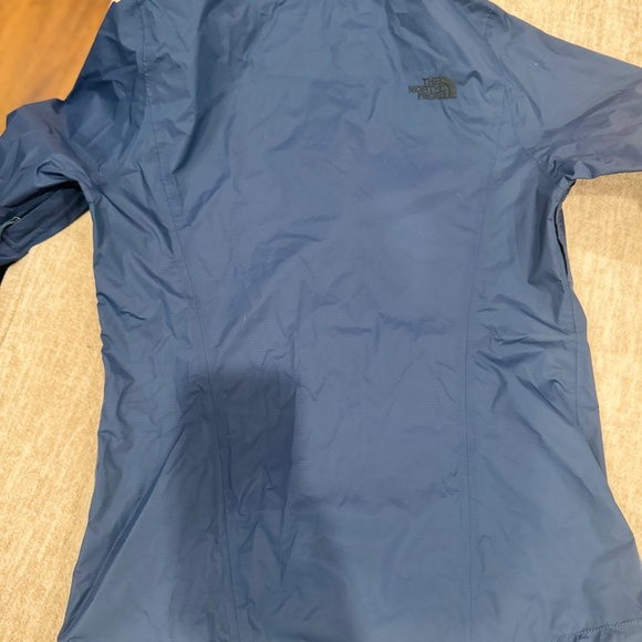 North face Dry Vent Rain Jacket - Picture 2 of 8